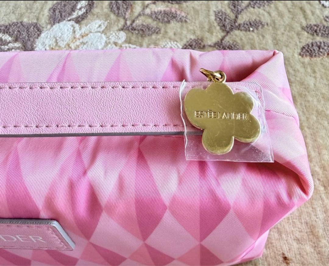 ESTEE LAUDER クリ—ム　50ml ポーチ付き