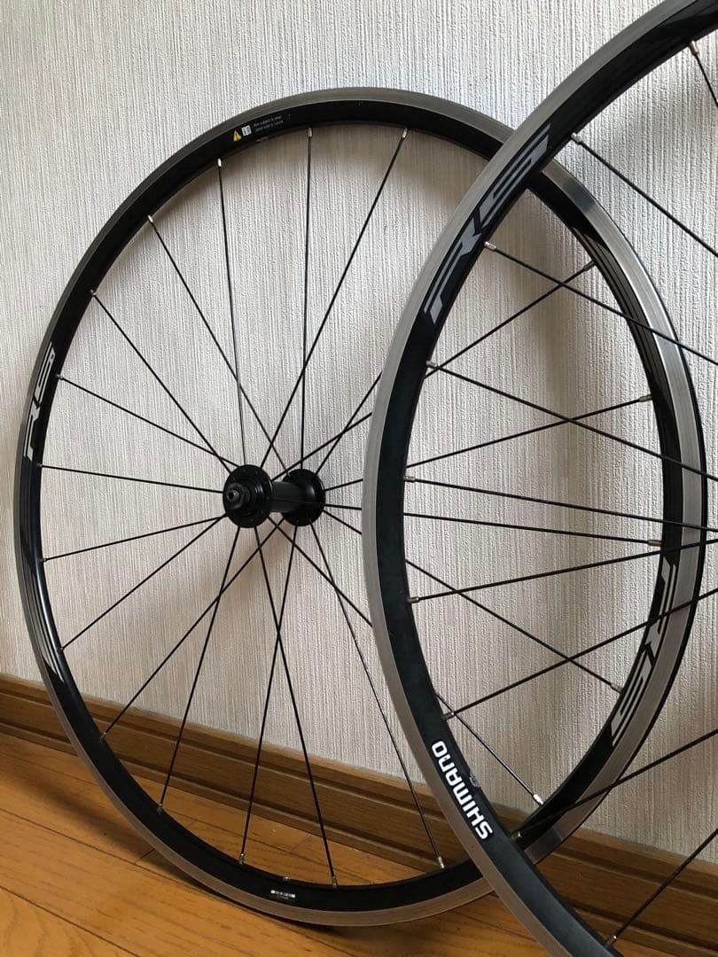 SHIMANO 完組ホイール WH-RS010 前後ホイールセット