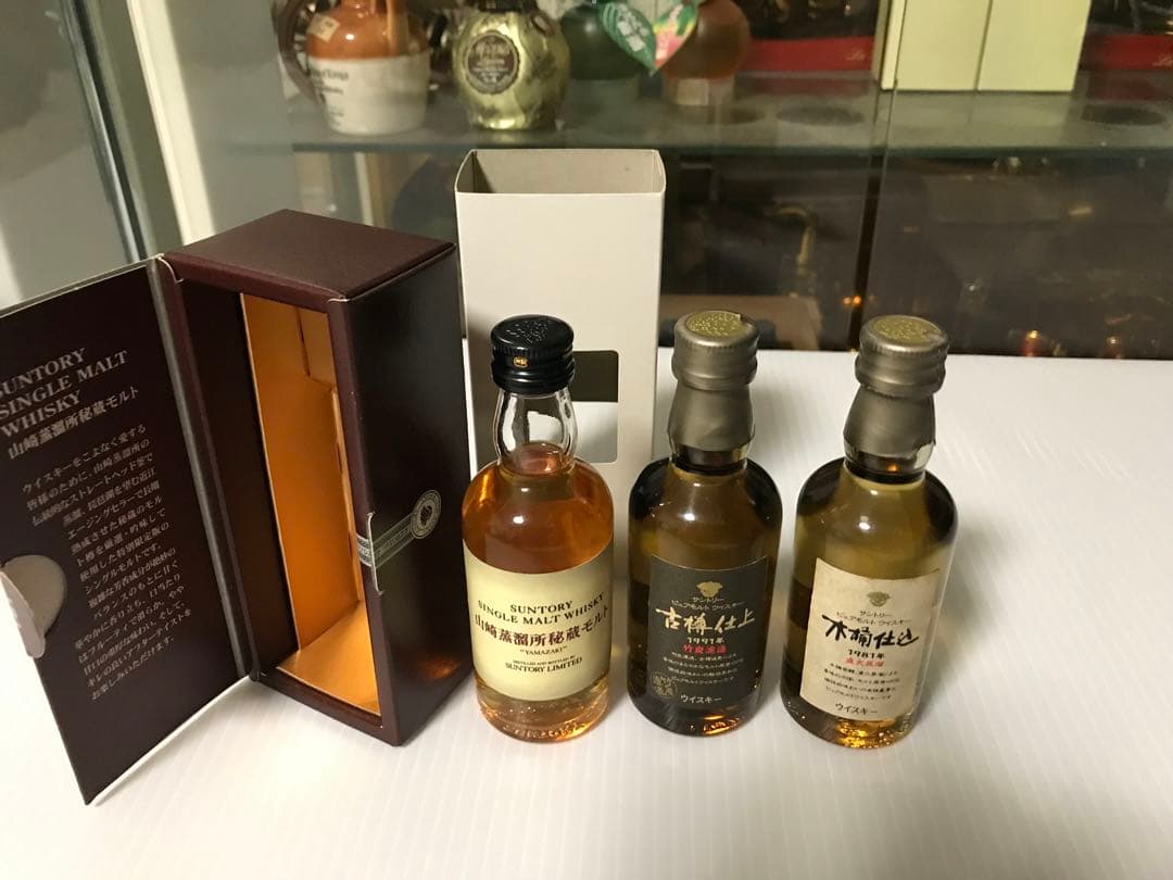 ミニボトルウイスキー　50ml サントリー