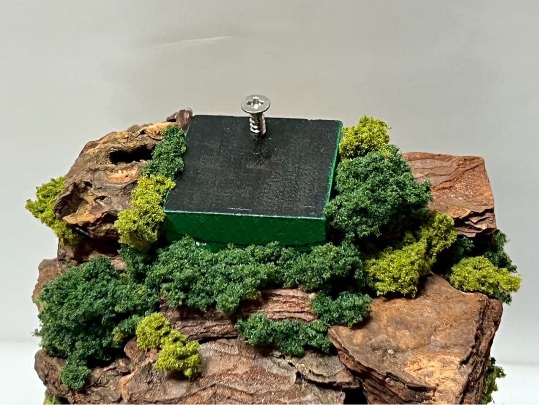 モンハンフィギュア　モンハンワイルズ　リオレウス ガンプラナイトガンダムジオラマ