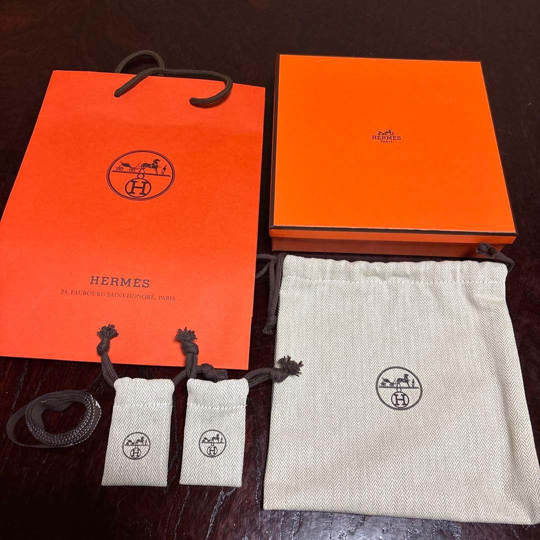 HERMES ベルト 空箱　ショッパー　リボン　保存袋