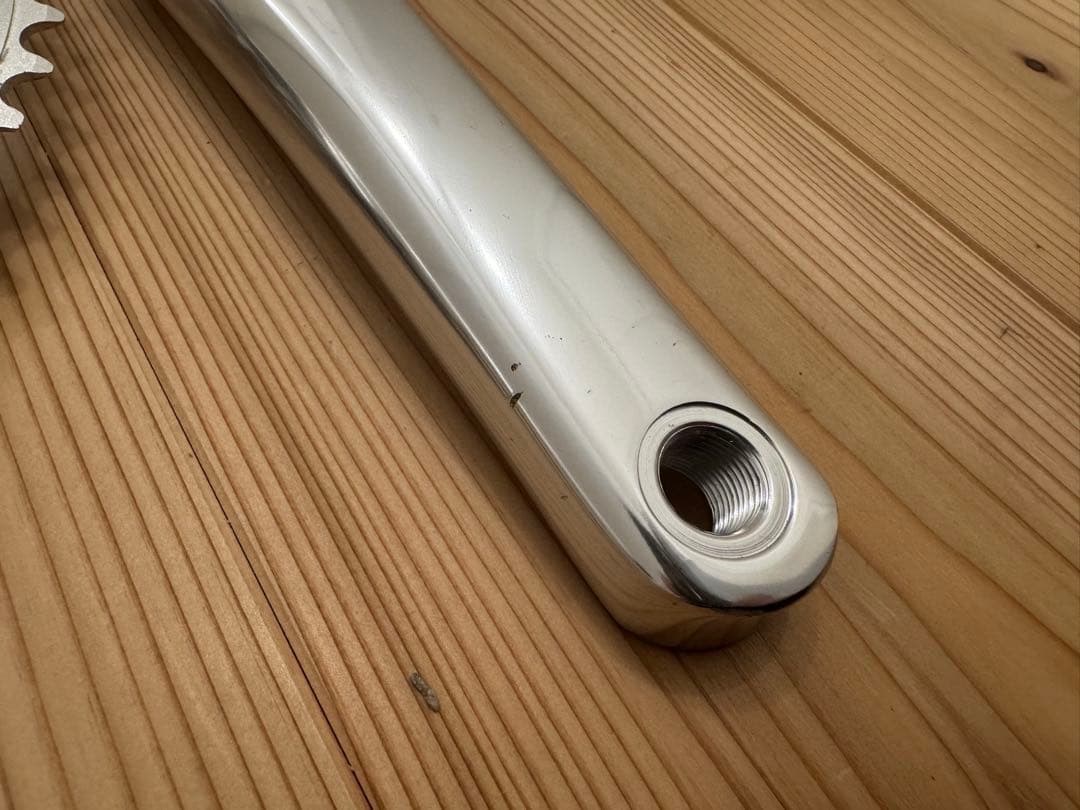 シルバー クランクセット トリプル アルミ製