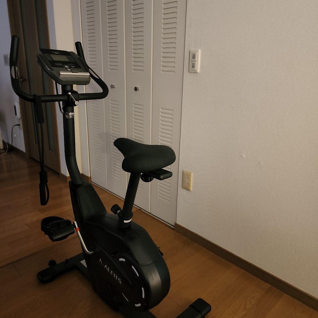 室内フィットネス サイクリング
