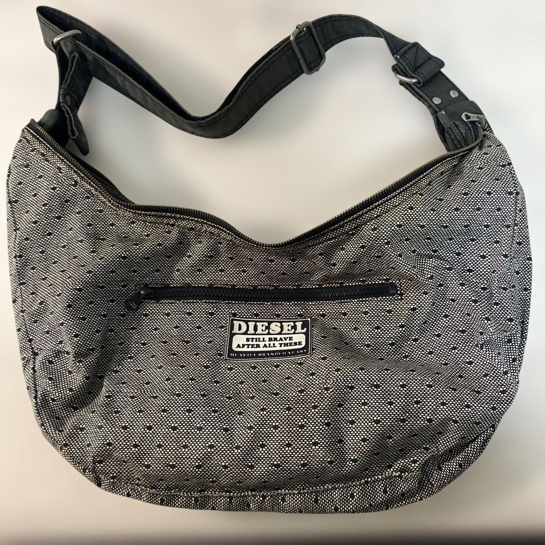 古*離様 DIESEL 三日月型　ダークブルー ショルダーバッグ