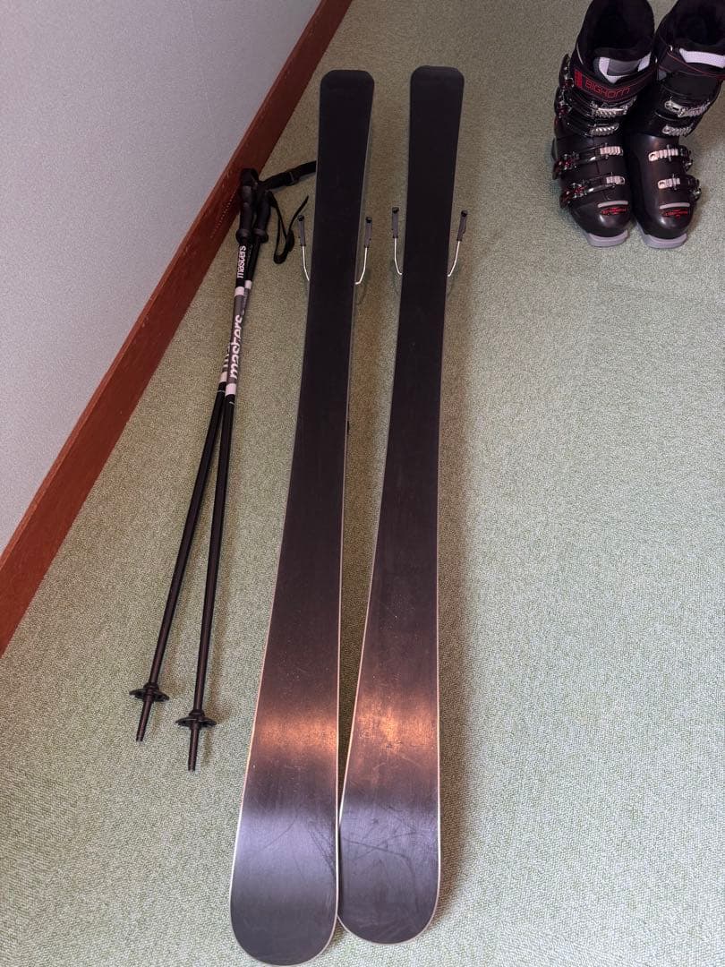 「よす」　RIMスキー板