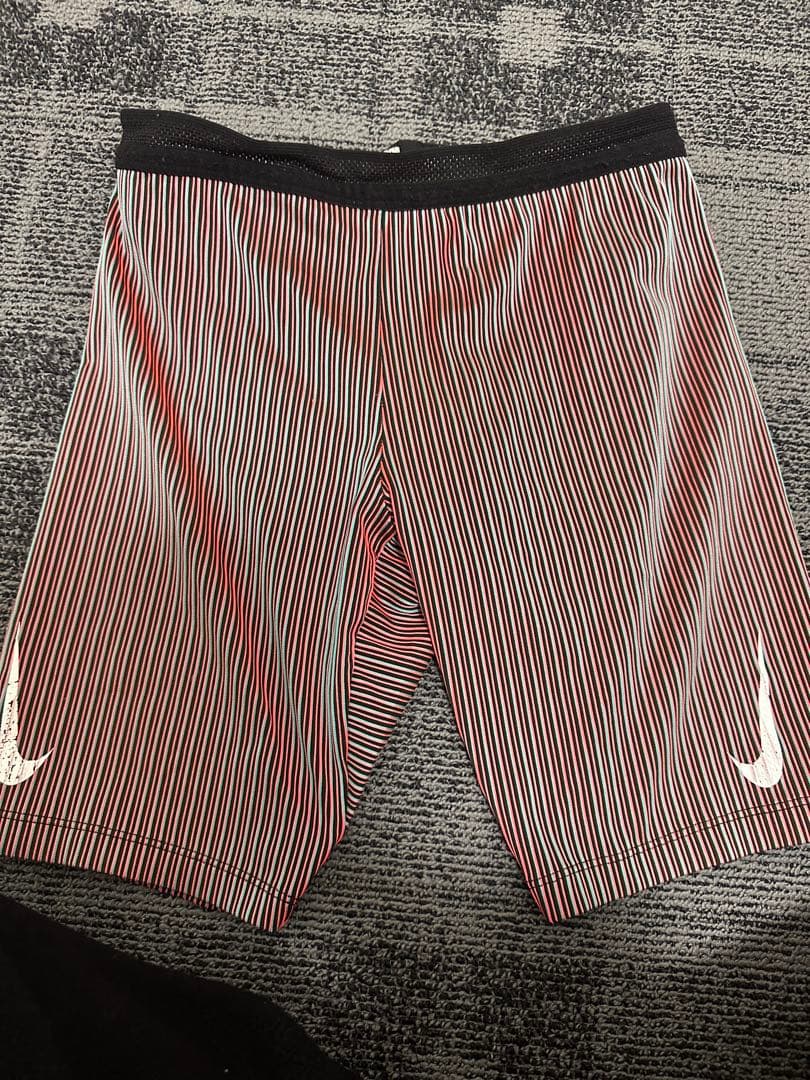 ナイキ エアロスイフト S