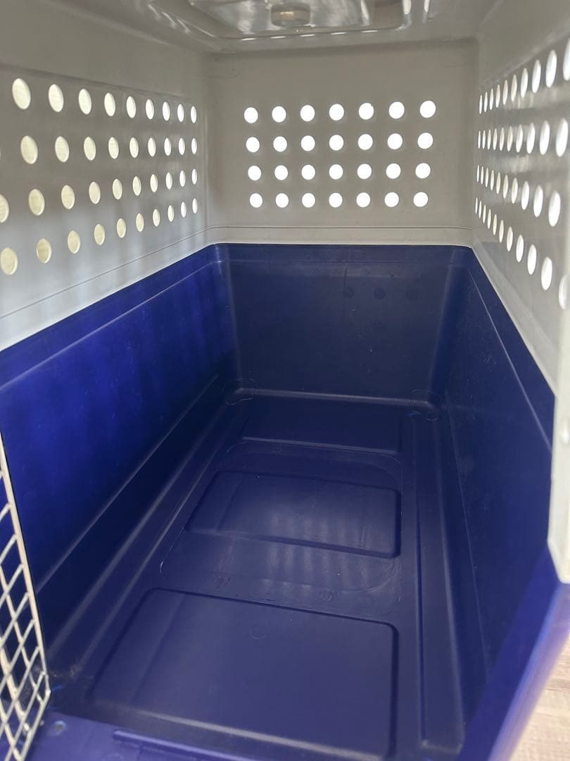 犬用ケージ （国際規格）送料込み。 手渡しの場合、4500円に変更可。たのメル便