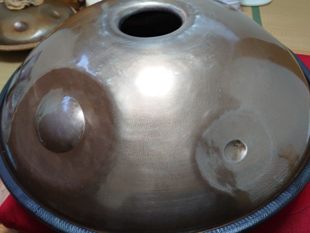 アトリエマル　D sabye 13 note ハンドパン。おまけ付き。