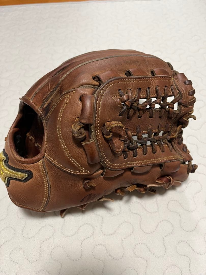 ニ*ン様 ミズノプロ 内野手用