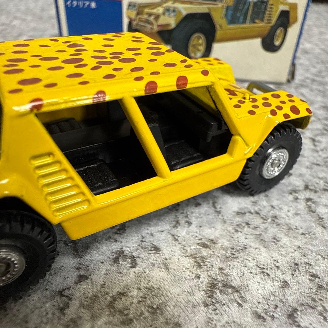 トミカ青箱外国車シリーズ　F28 ランボルギーニ　チータ