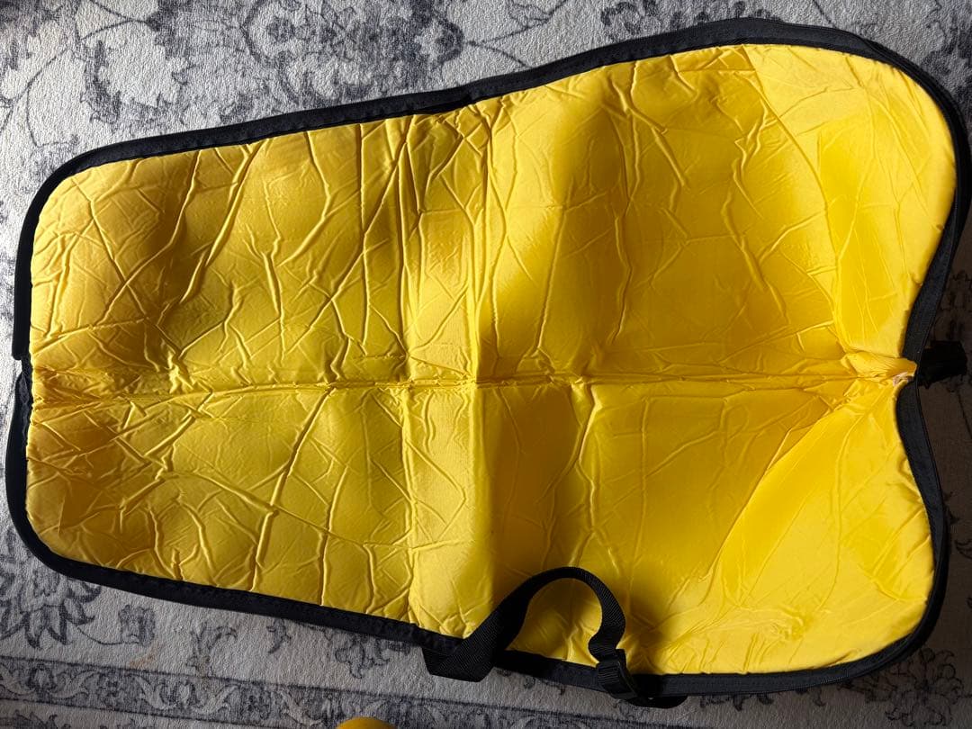 ヒデミニギター　イエローハートミニエレキギター