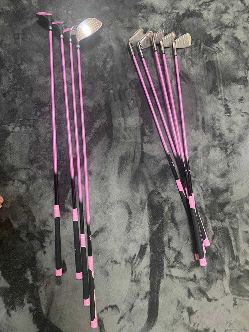 PEARLY GATES キャディバッグ オレンジ。ミエコウエサコ、クラブセット