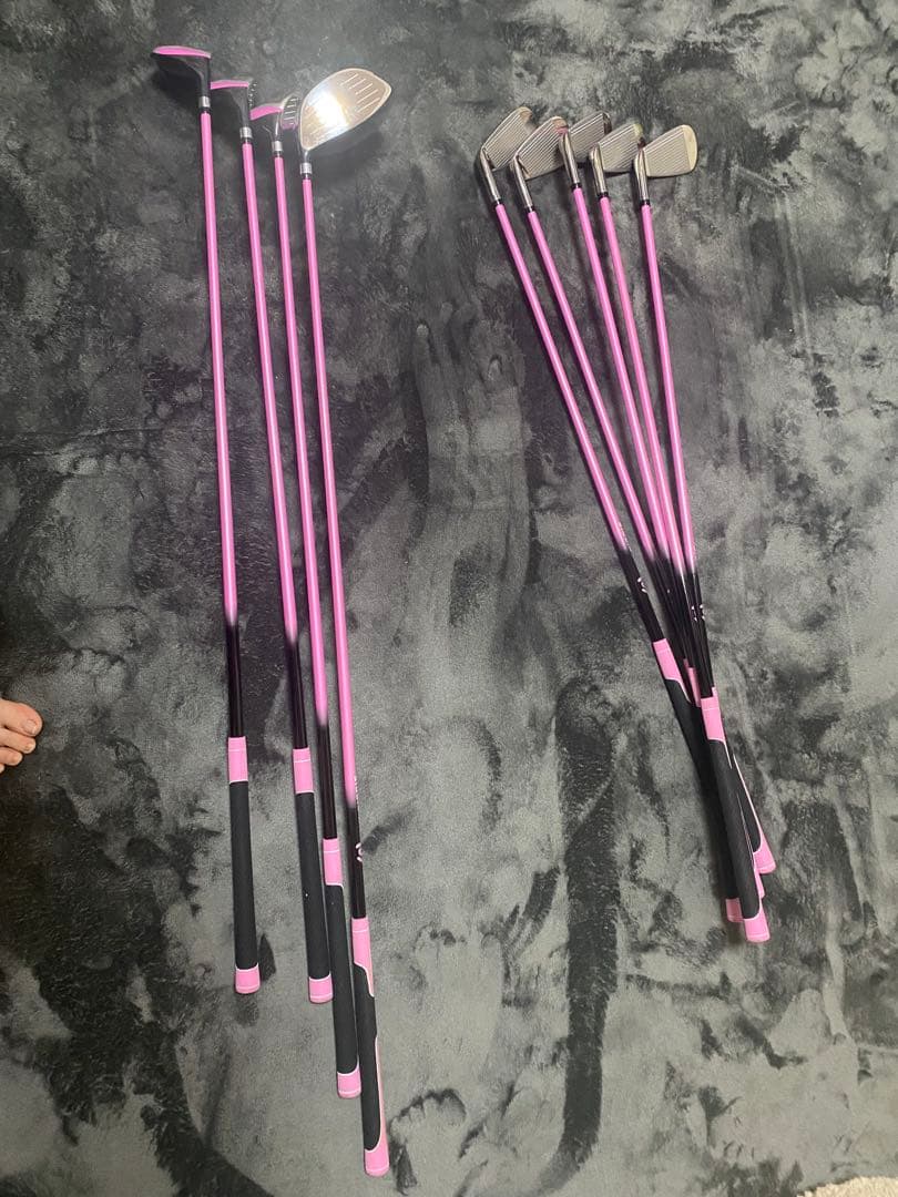 PEARLY GATES キャディバッグ オレンジ。ミエコウエサコ、クラブセット