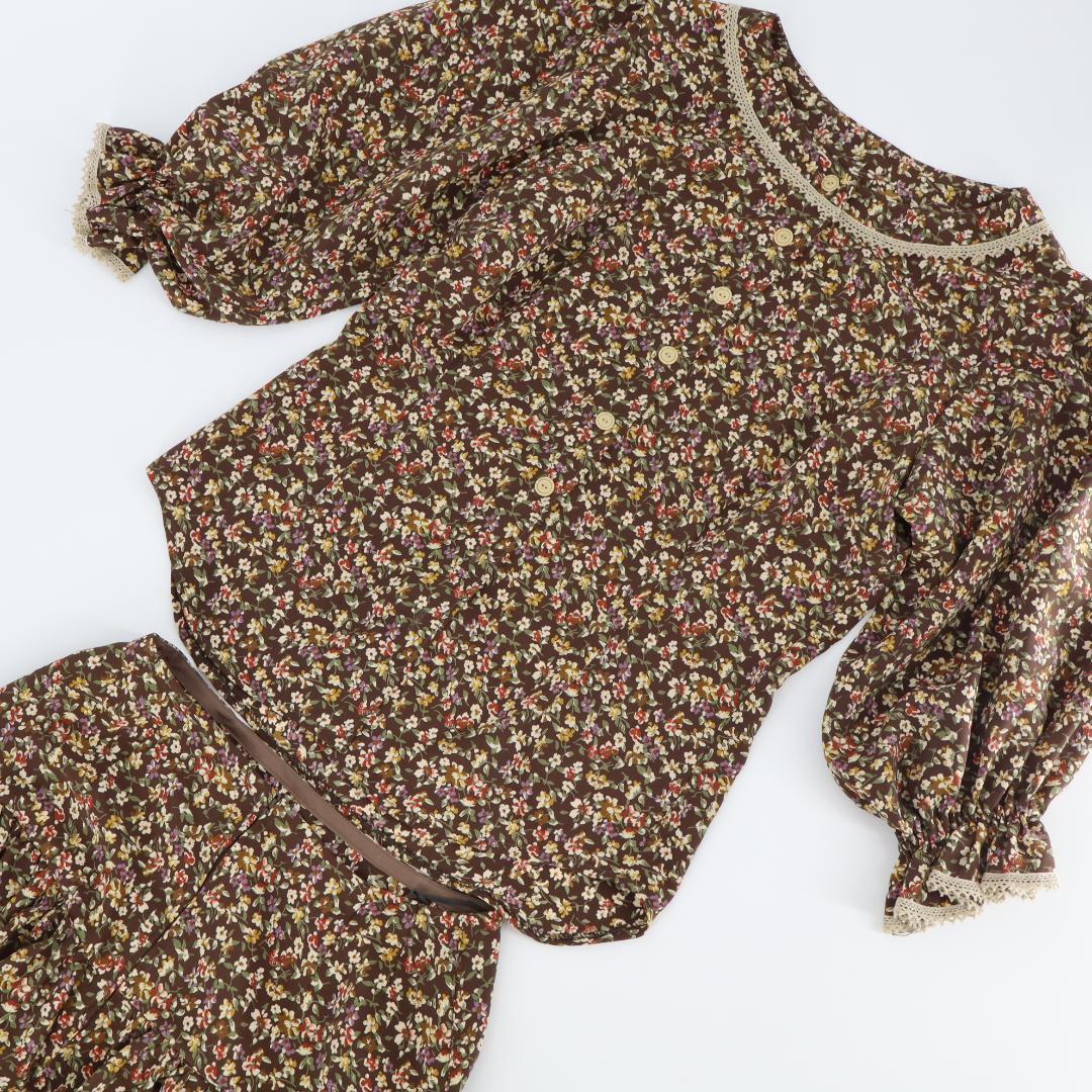 【美品フラメンコ衣装】オリーブグリーン ブラウス ファルダ ペチコート シージョ