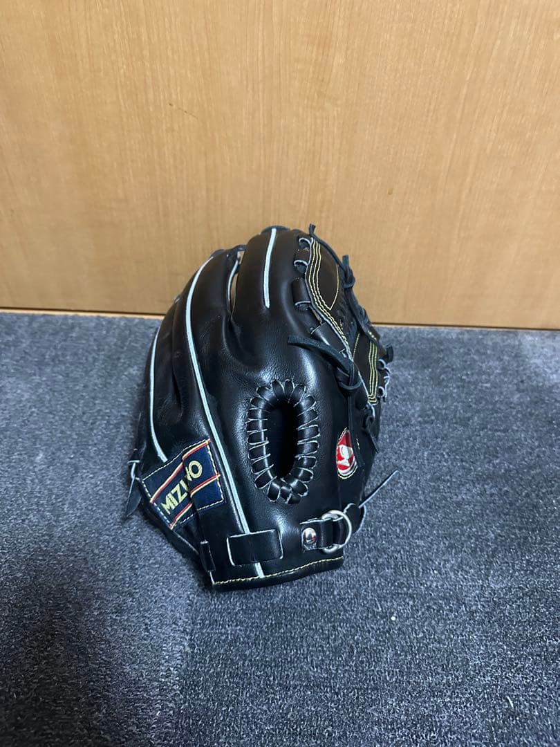 超激レア美品 ミズノ復刻赤カップ　小林繁モデル 右投げ