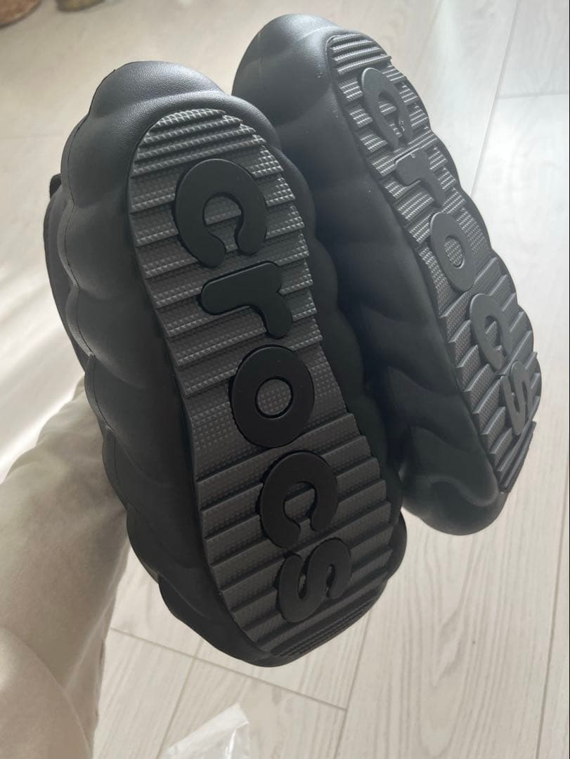 crocs オーバーパフ ショーティー