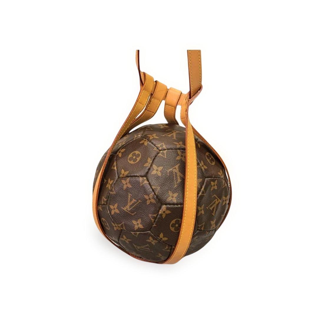 ルイヴィトン M99054 モノグラム サッカーボール フランス