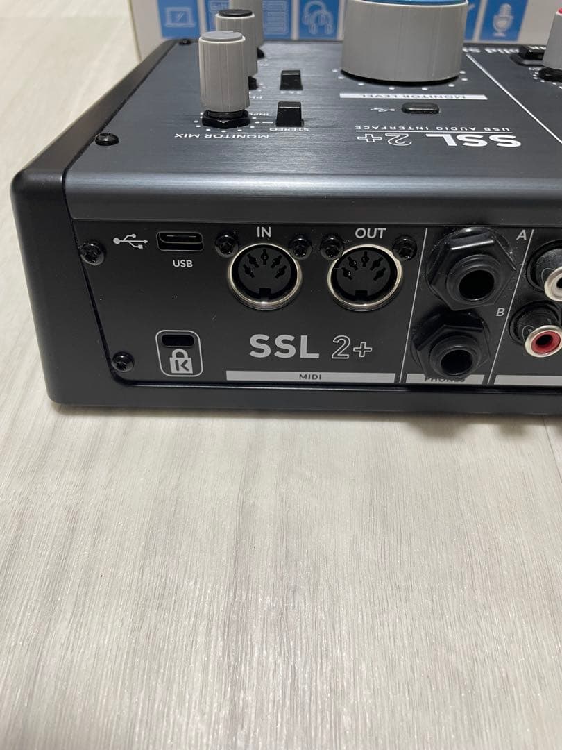 Solid State Logic SSL 2+ オーディオインターフェイス