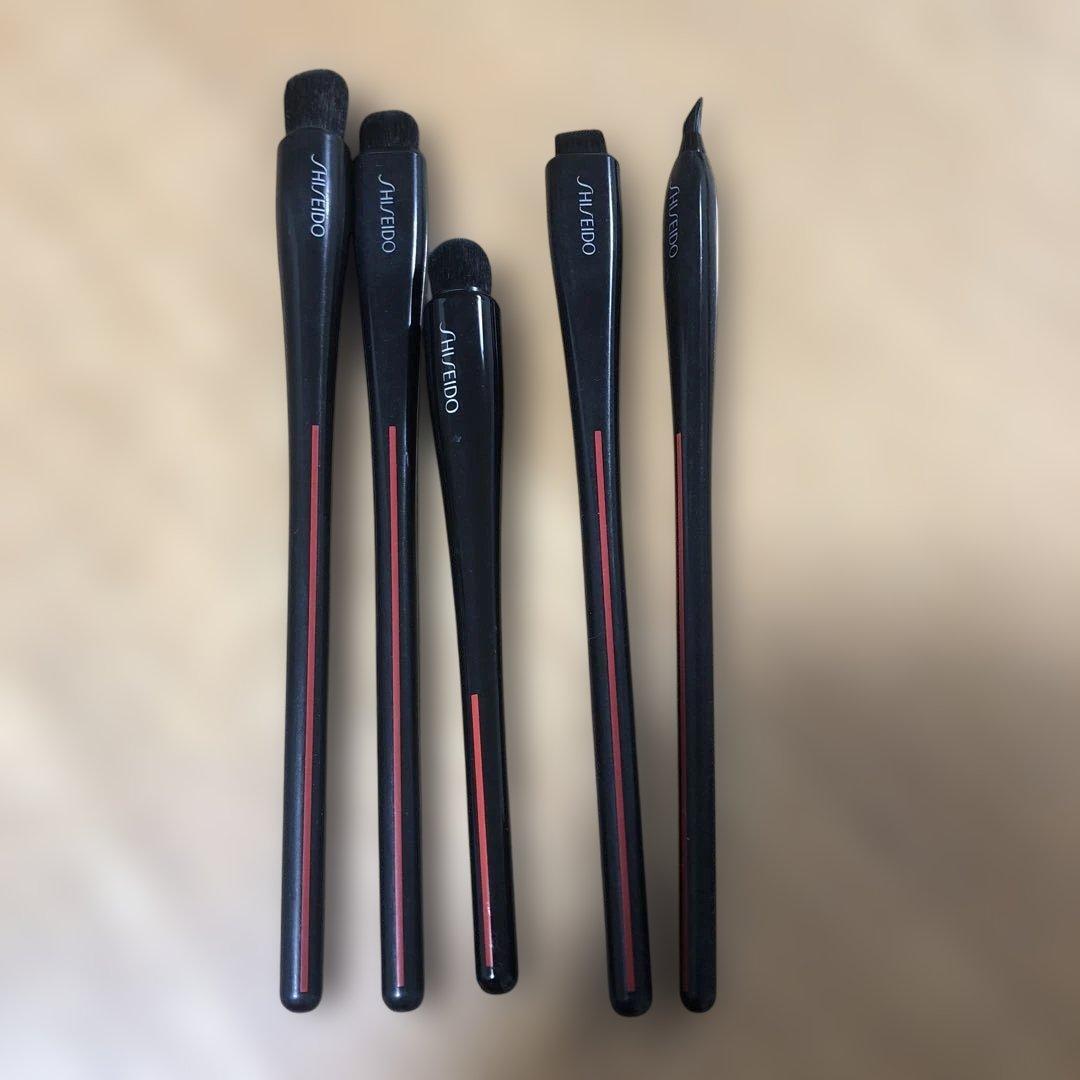SHISEIDO アイシャドウブラシ