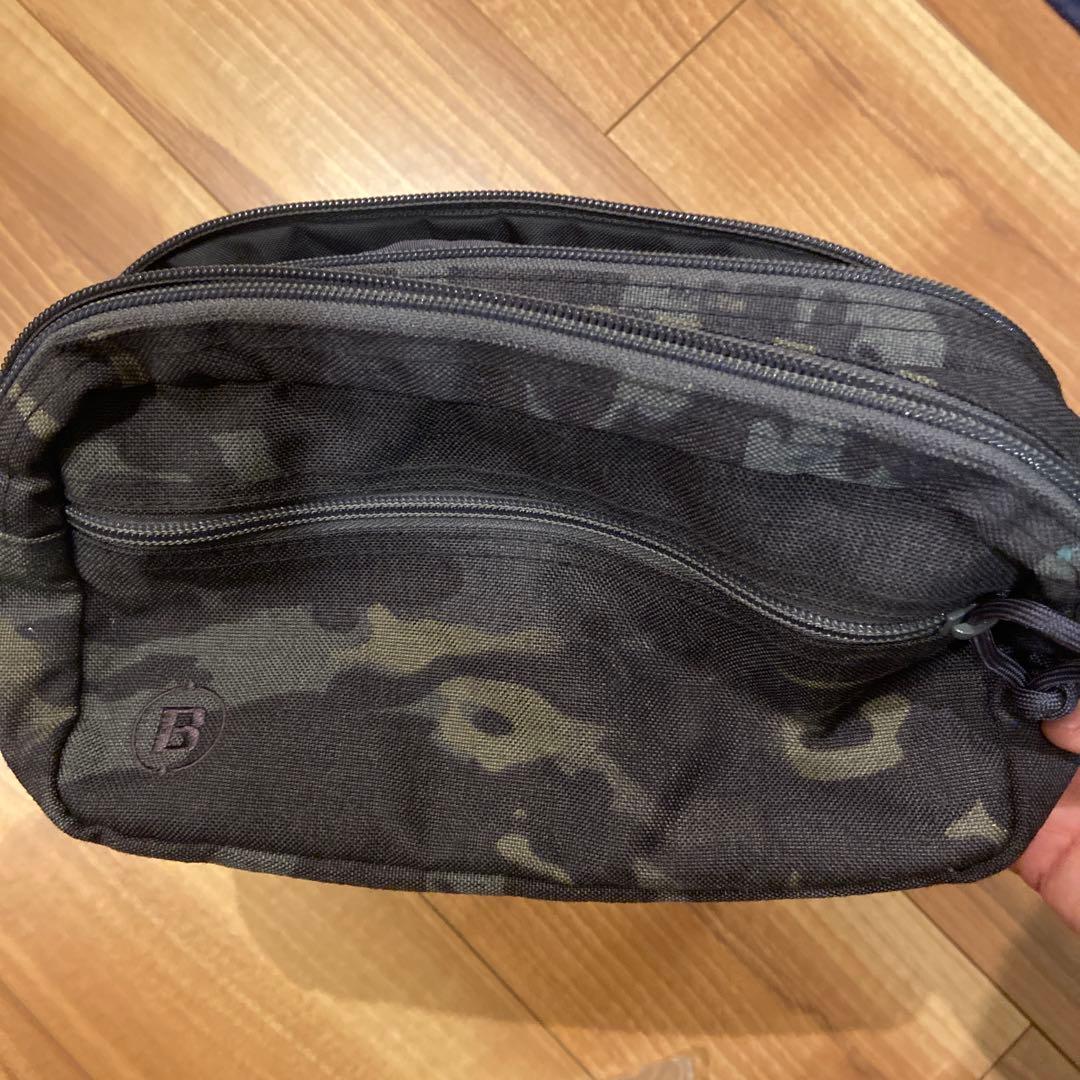 BRIEFING GOLF ブリーフィングゴルフ ダブルジップ ポーチ　迷彩柄