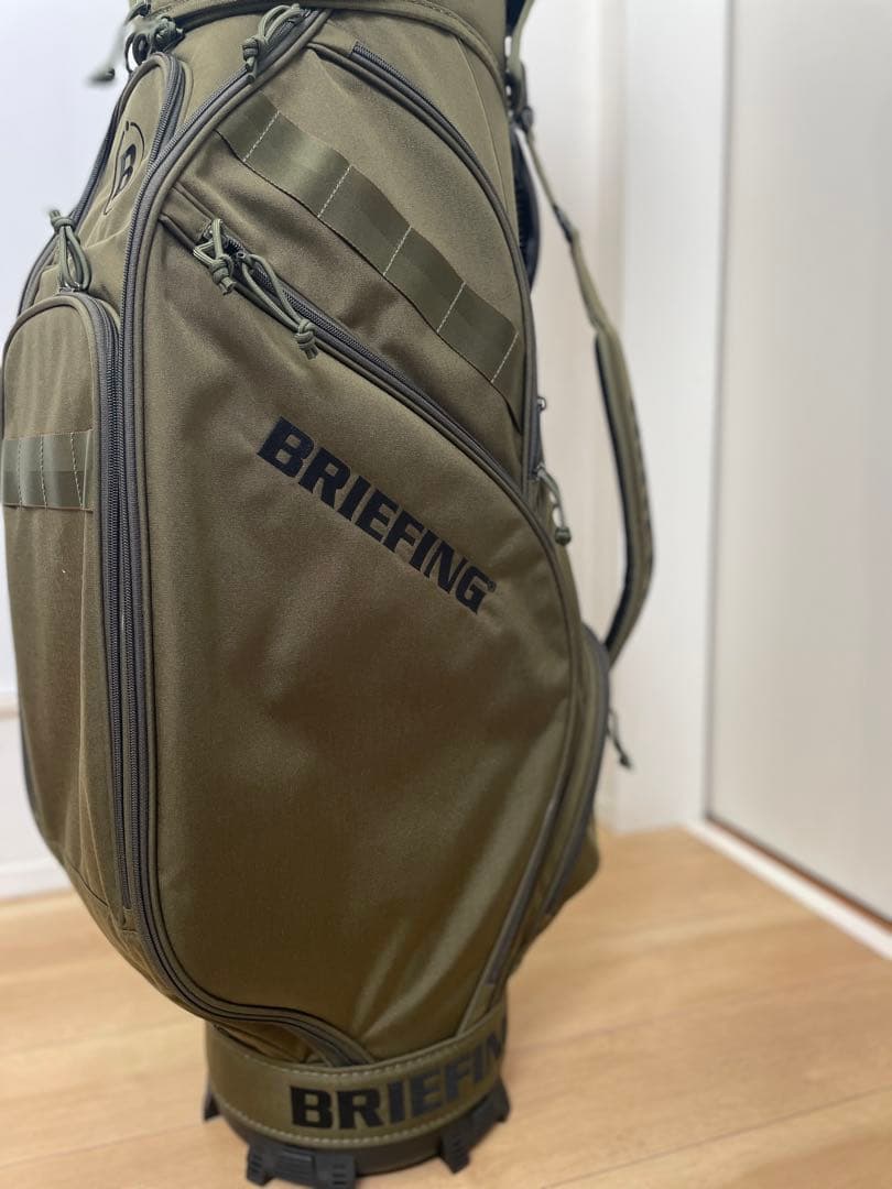BRIEFINGブリーフィング直営店限定　新品 未使用　カーキ