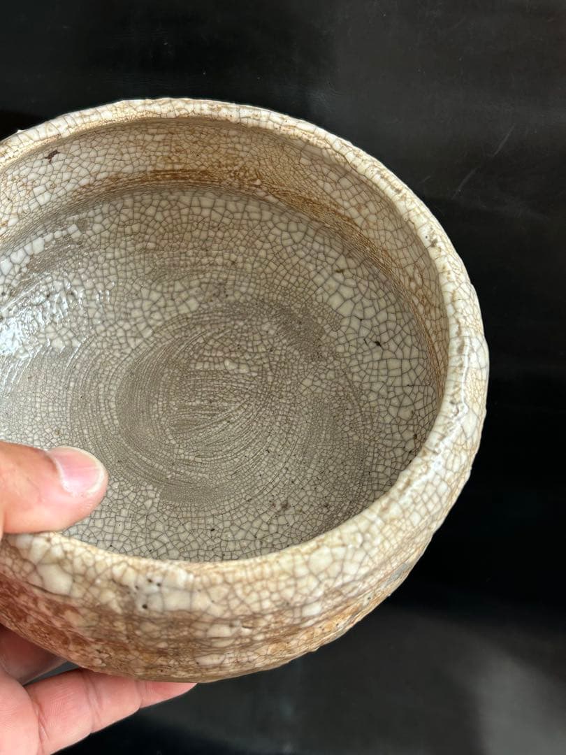 美しい古美術◾️蔵から、かなり雰囲気のある年代物の茶道具の陶器が出て来ました。