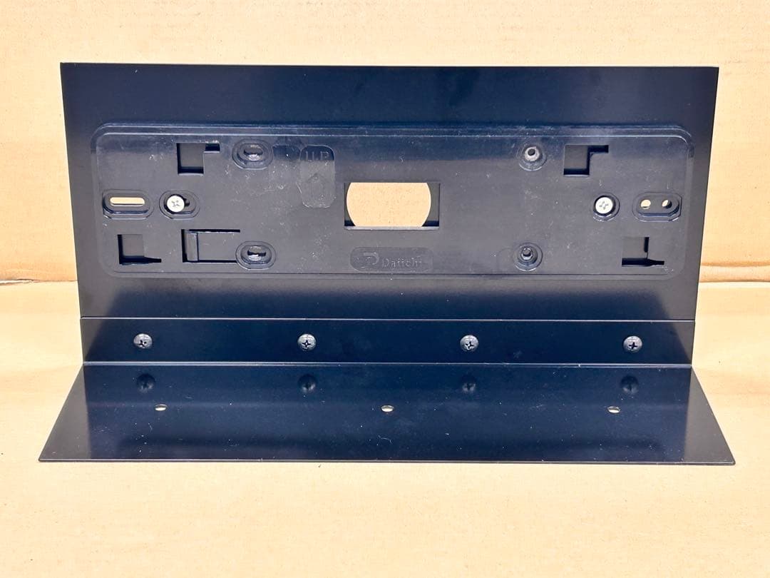 実機の上に取付けるデータカウンター用ステー・パチンコとスロットどちらでもOK