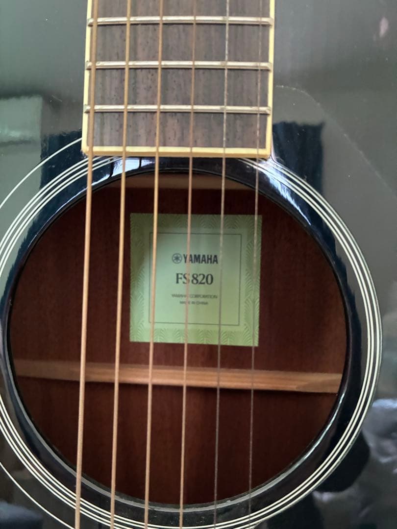 Yamaha FS820 ブラックアコースティックギター