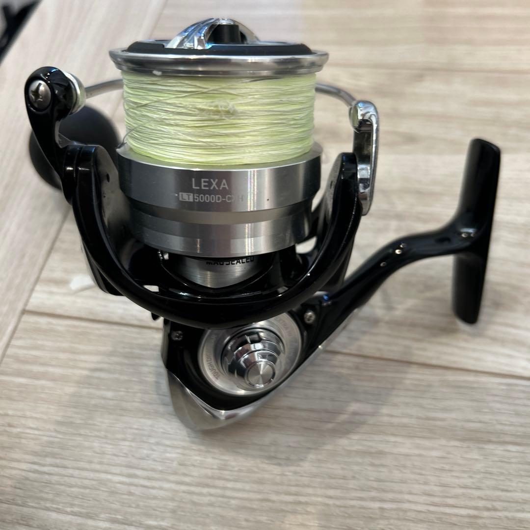 DAIWA LEXA LT 5000D-CXH スピニングリール