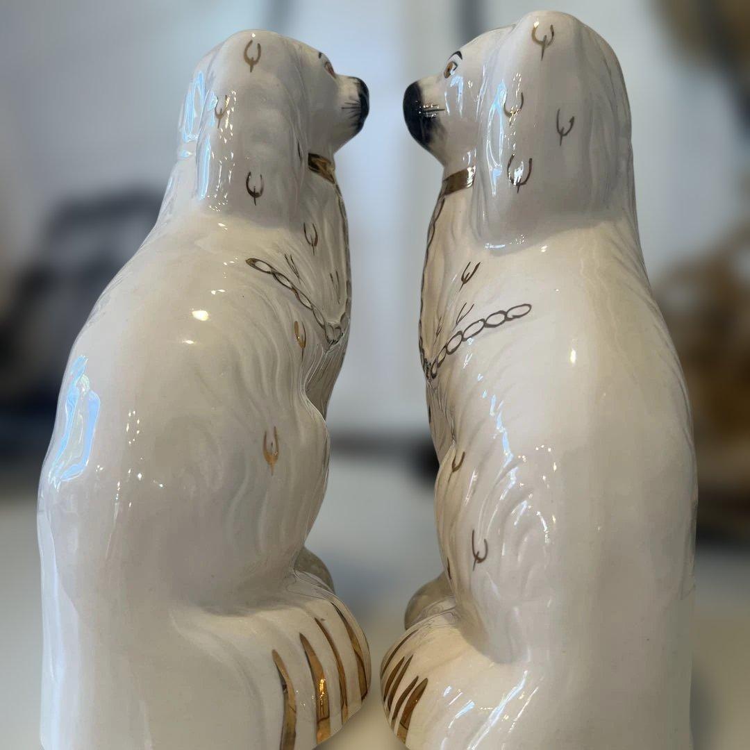 英国ヴィンテージスタッホードシャードッグ