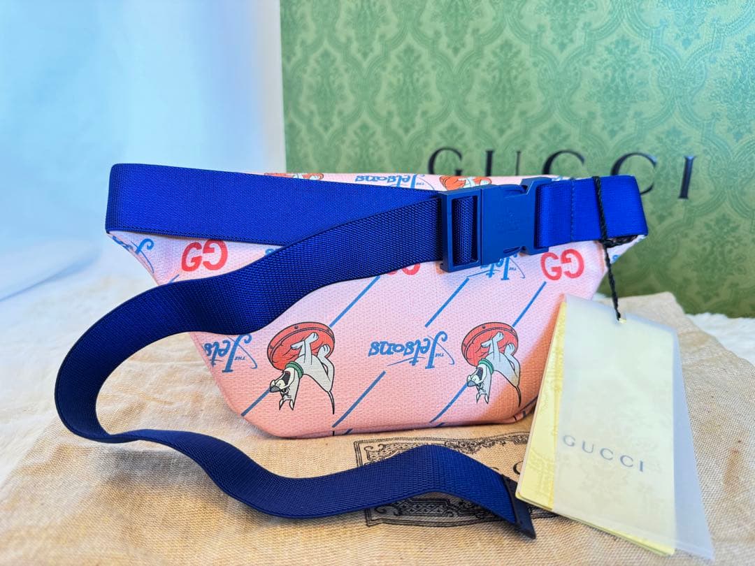 専用　GUCCI 新品　チルドレンズ　Jetsons ボディバッグ