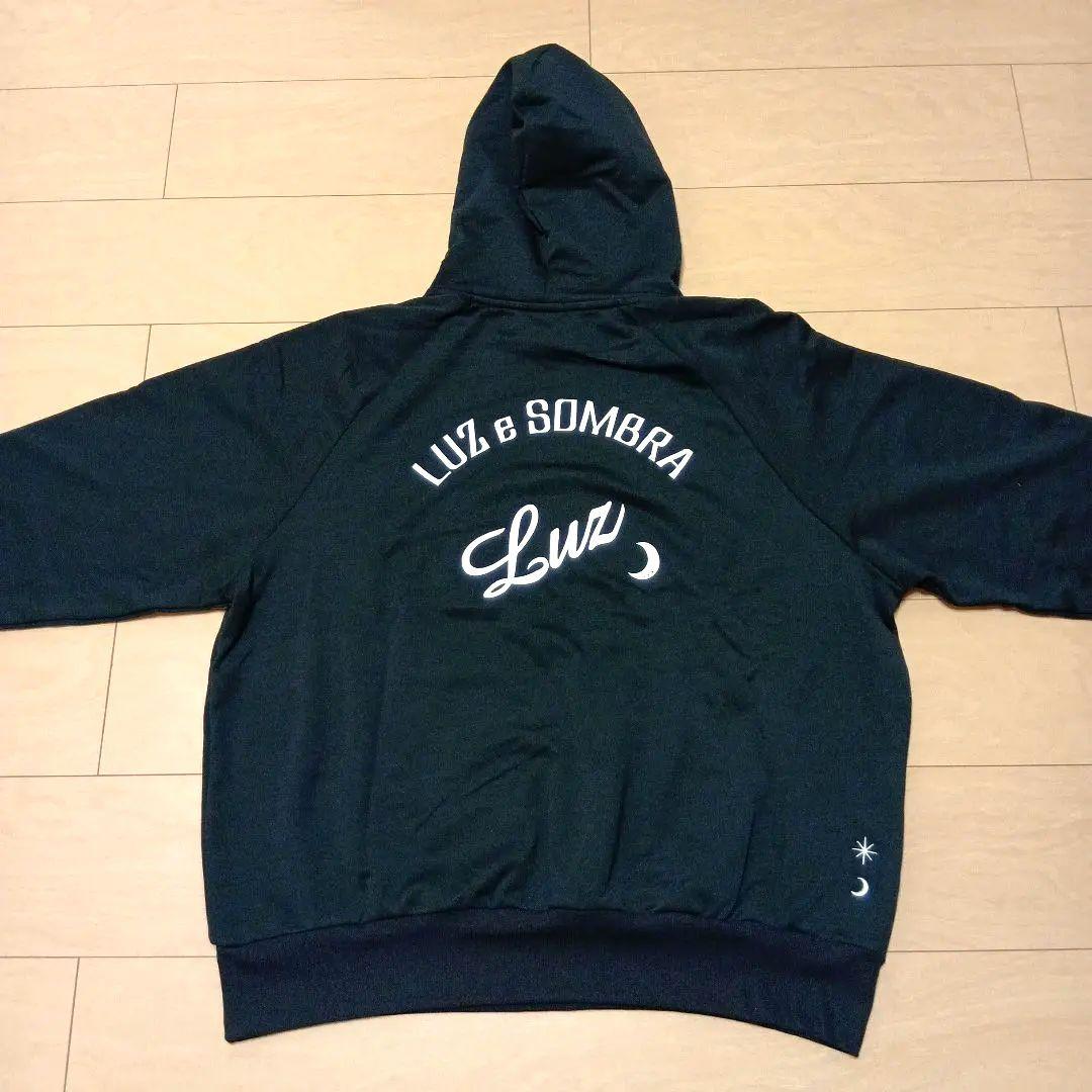 【新品未使用】ルースイソンブラ スウェット パーカー L 黒 ストレッチ 速乾