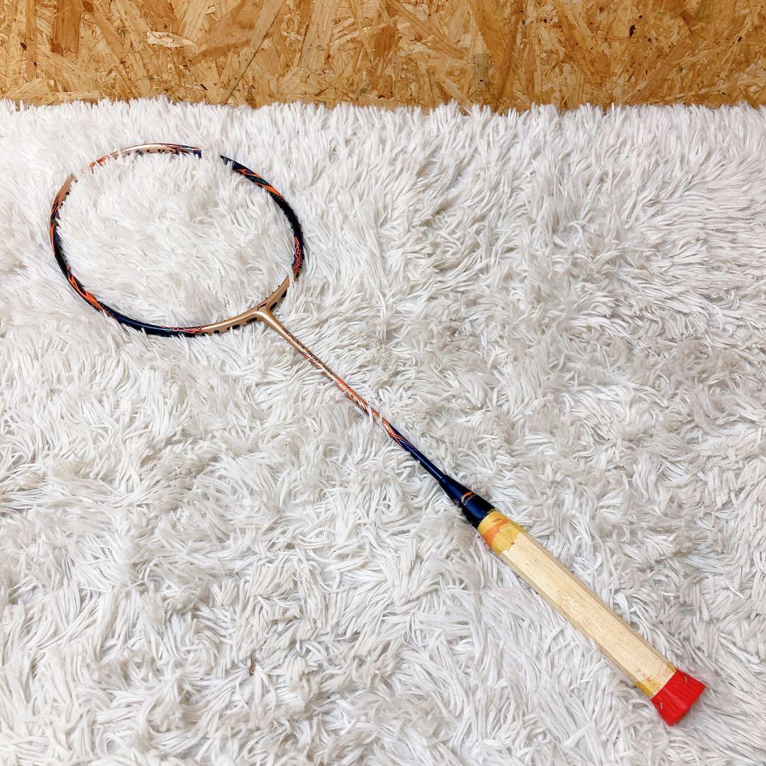 ② LI-NING BLADEX 900 sun max バトミントンラケット