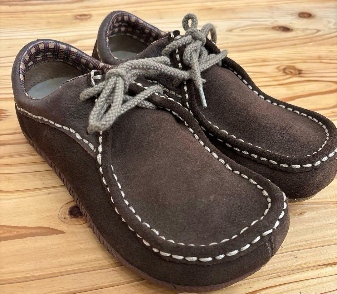 ダークブラウン MERRELLUS　サイズ8　スエード　ウーマン　メレル