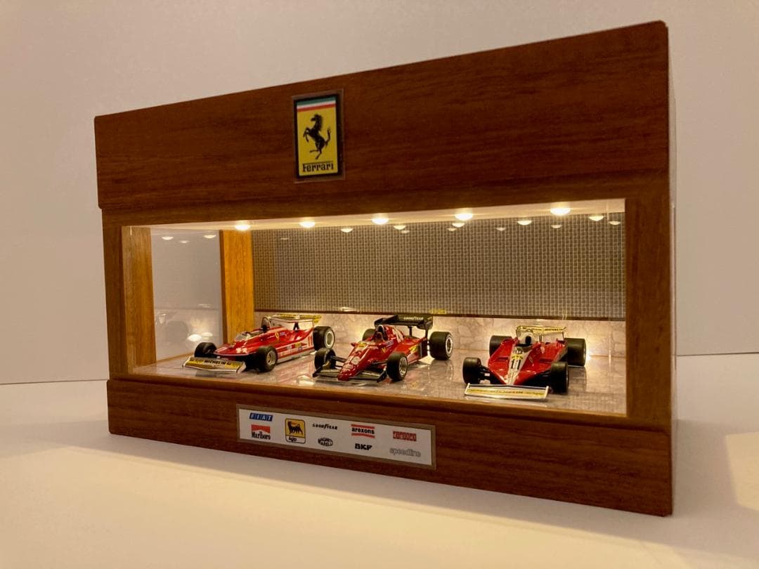 1/43・乱張り＆モザイクタイル・ディスプレーBOX / 照明付ネオジオラマ