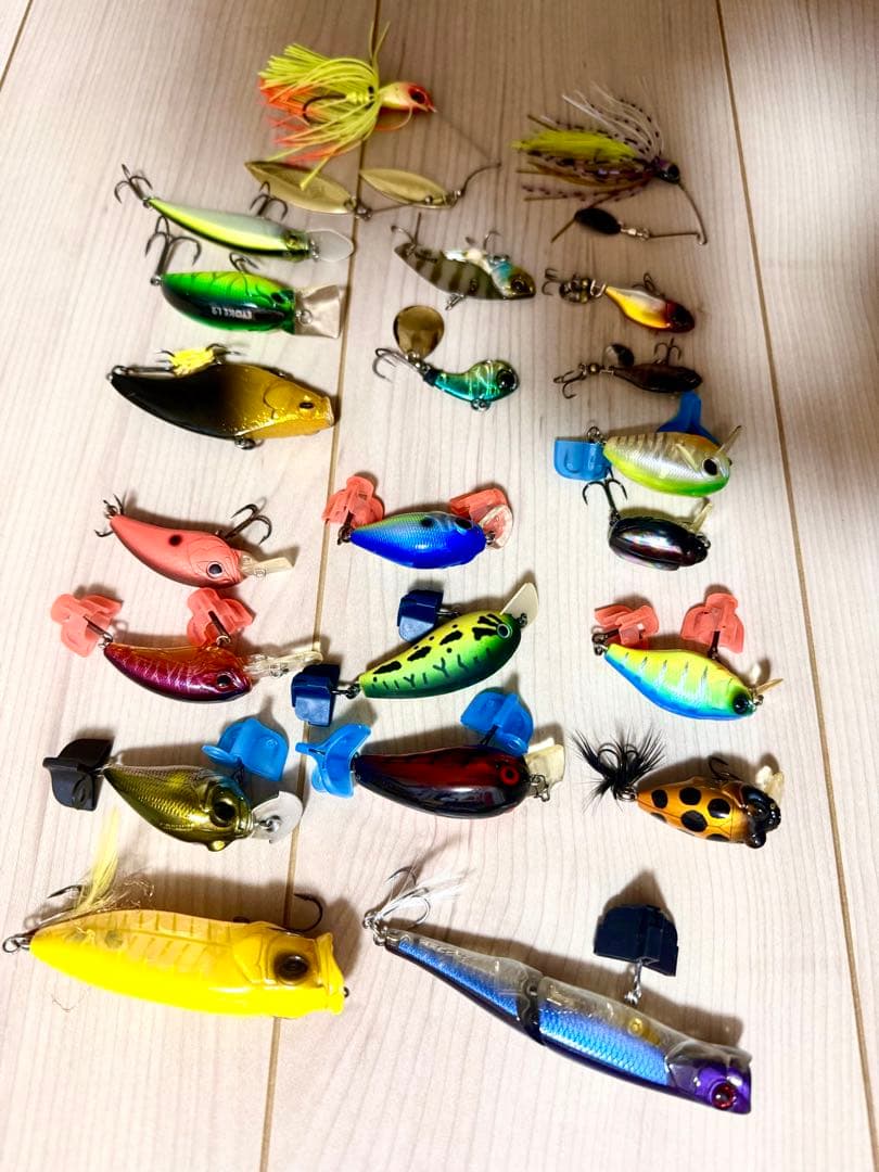 ブラックバスルアーセット ！有名メーカー有り！