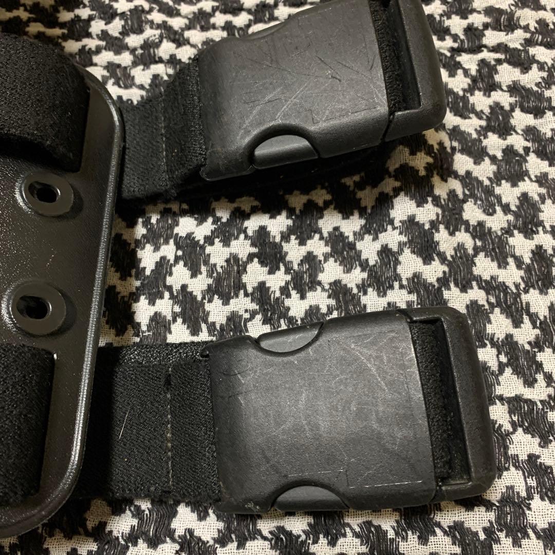 東京マルイ　ハイキャパ5.1 予備マガジン1本&レッグホルスター付