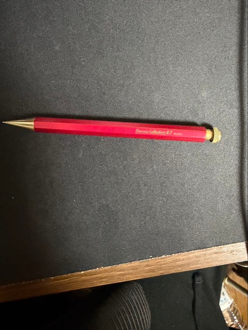 カビェコスペシャルレッド0.7mm