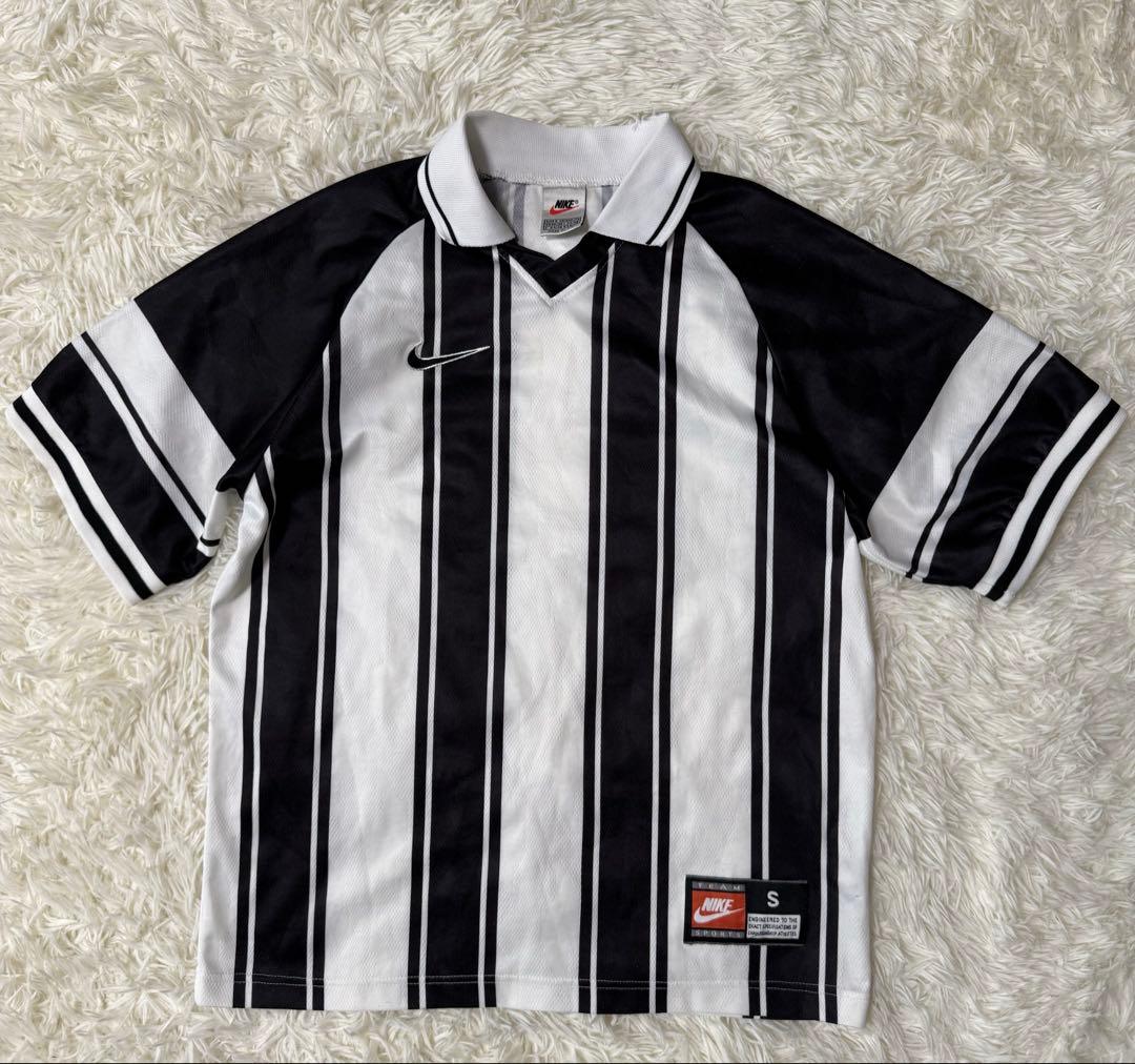 Nike銀タグ　サッカーユニフォーム　ゲームシャツUK製　S