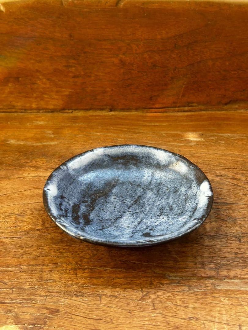 小野哲平　呉須皿　直径11.5㎝