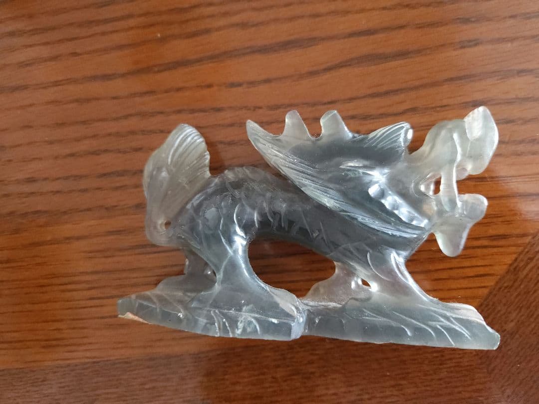 中国　天然石 晶石　龍 ？　置物　箱入り　ヴィンテージ