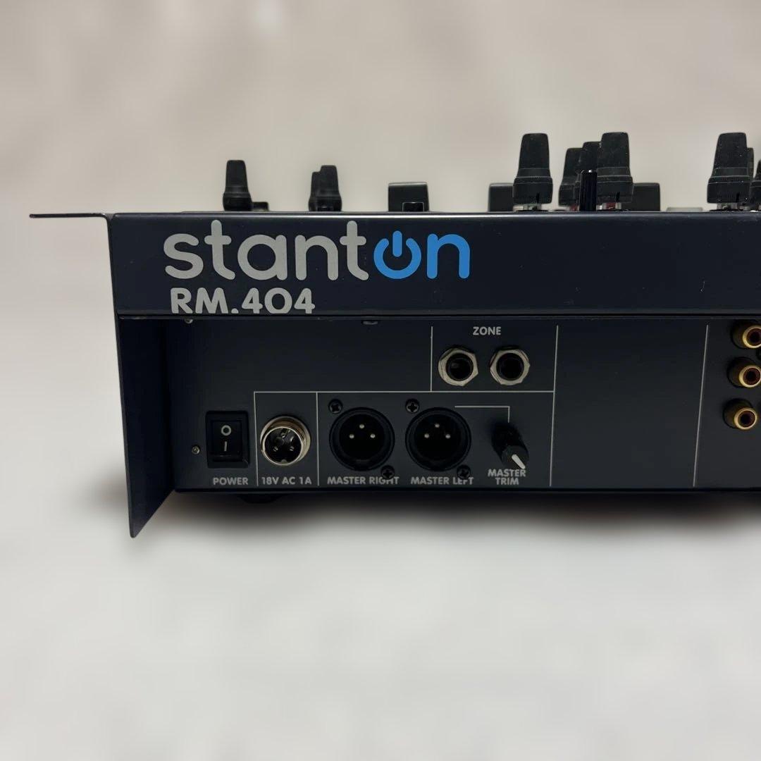 Stanton RM.404 DJミキサー