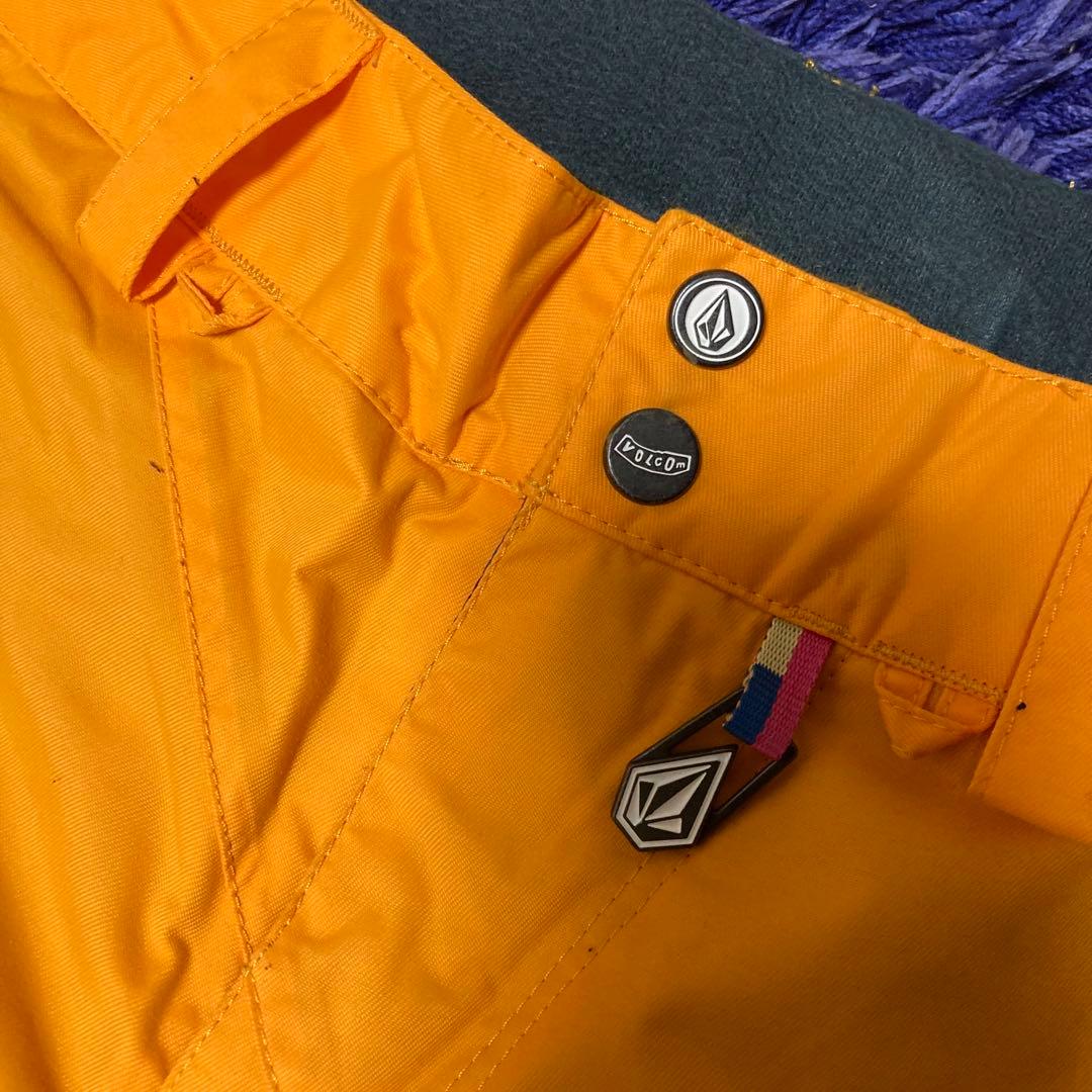 Volcom レディースSsize (日本のM位) オレンジ色　送料込み