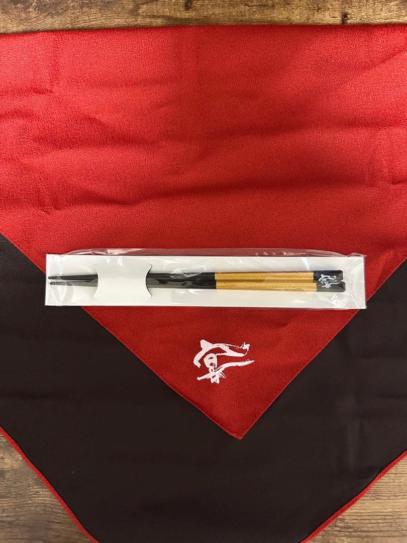 EXPO2025 大阪関西万博 宴パビリオン限定　箸&ピンバッジセット