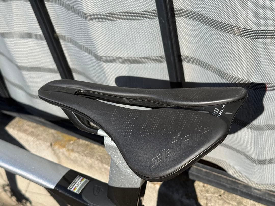 【極美品】GUSTO DURO EVO DB SPORT SPEED Ｌサイズ