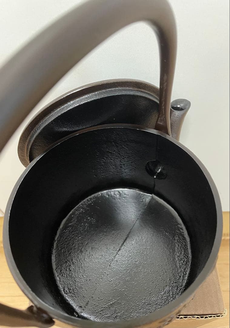 南部鉄瓶　寸胴形　桜　ダークブラウン