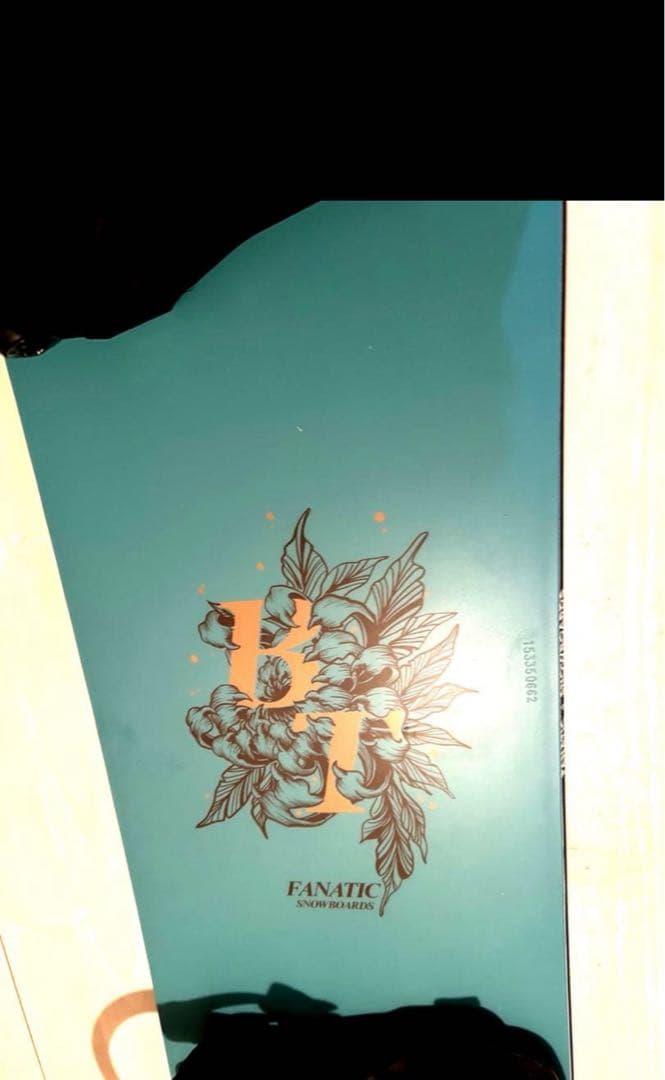 FANATIC スノボ板　新品　定価79200円