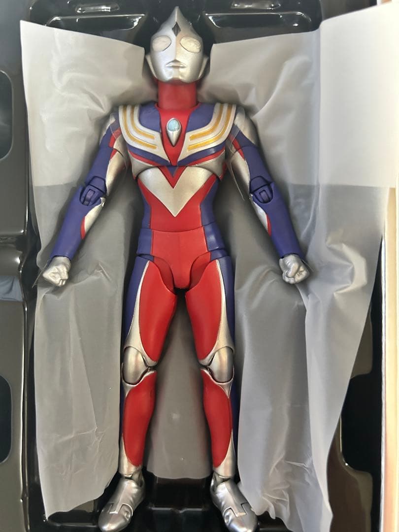 S.H.Figuarts（真骨彫製法）ウルトラマンティガ マルチタイプ