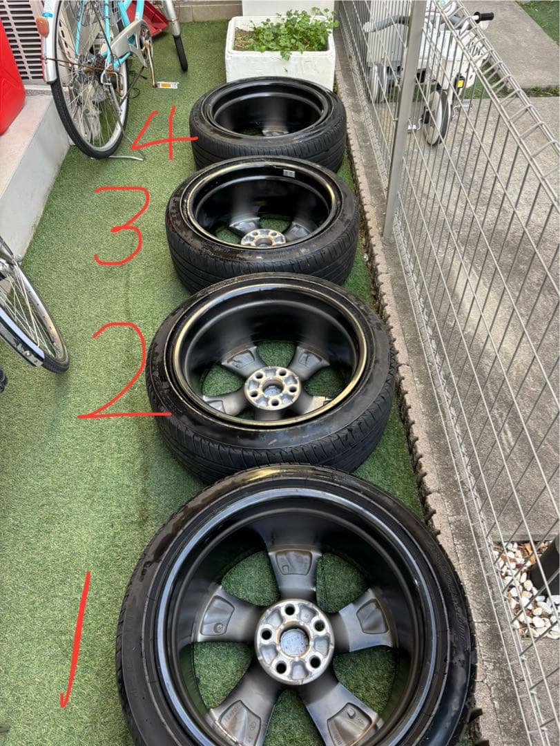 4本セット売り220系クラウンタイヤ・ホイールセット 225/45R18