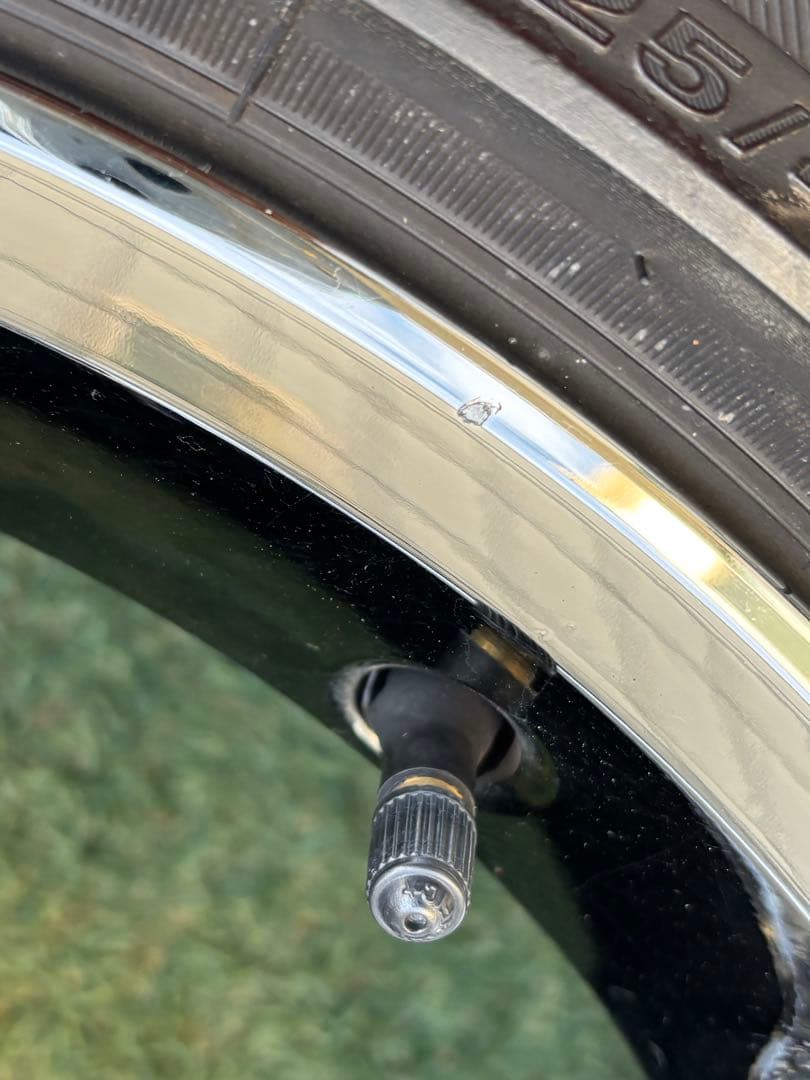 4本セット売り220系クラウンタイヤ・ホイールセット 225/45R18